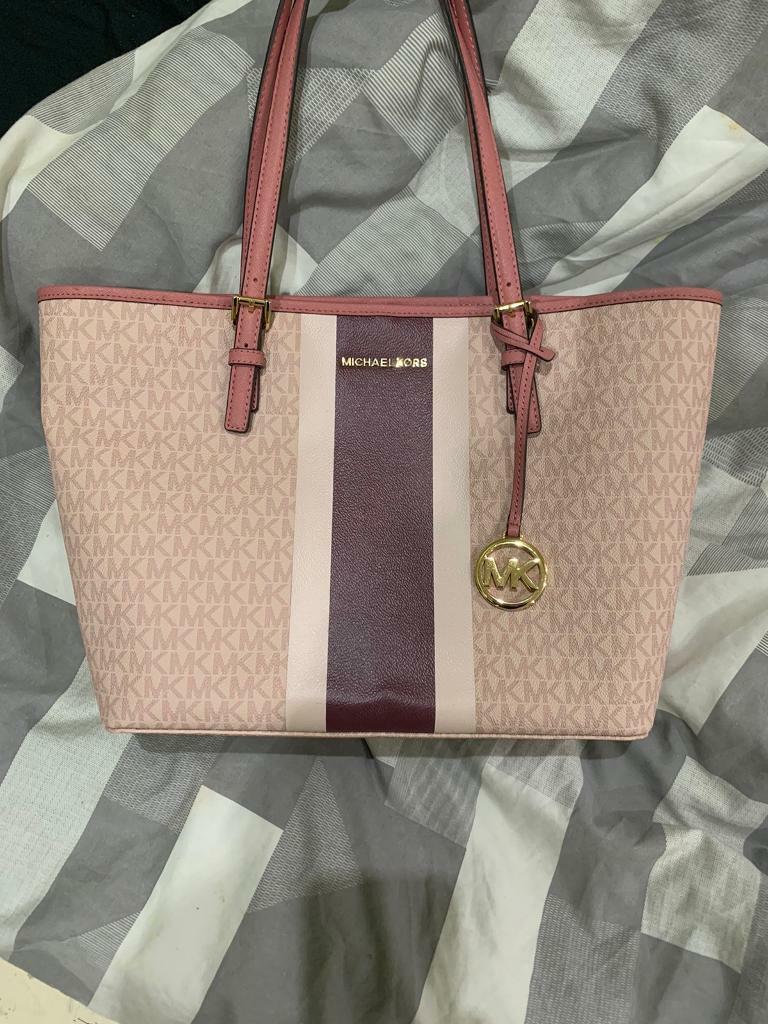 michael kors purse gumtree